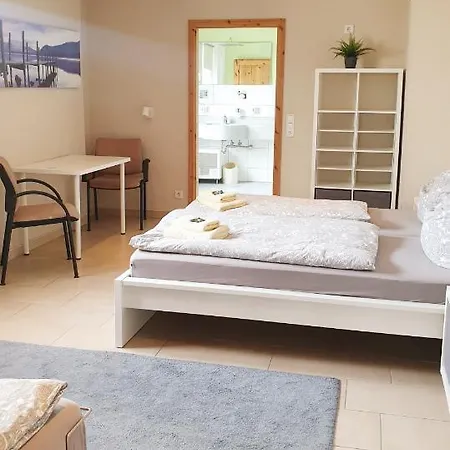 Apartment Monteur *